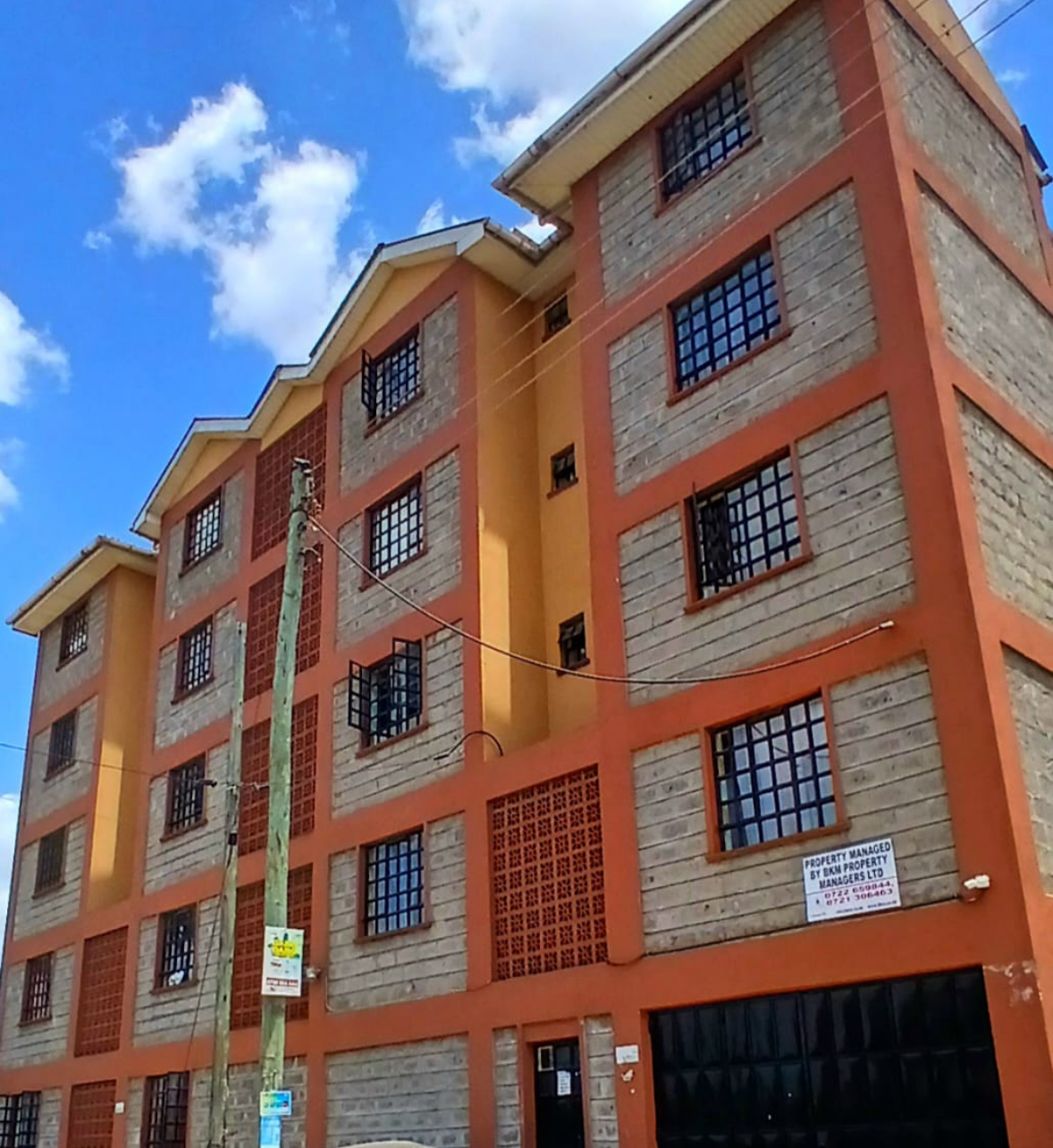 Donholm Apartment