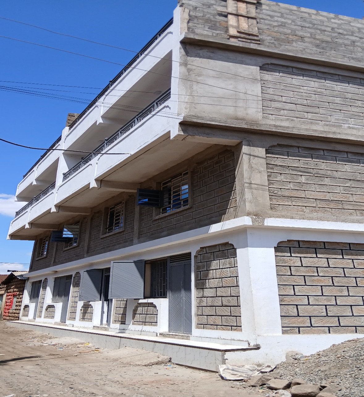 Baba Ndogo Shops
